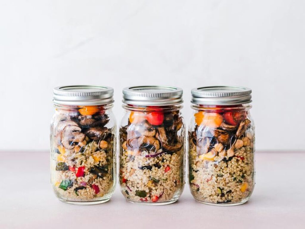 What Are Sustainable Ways to Store Leftovers?